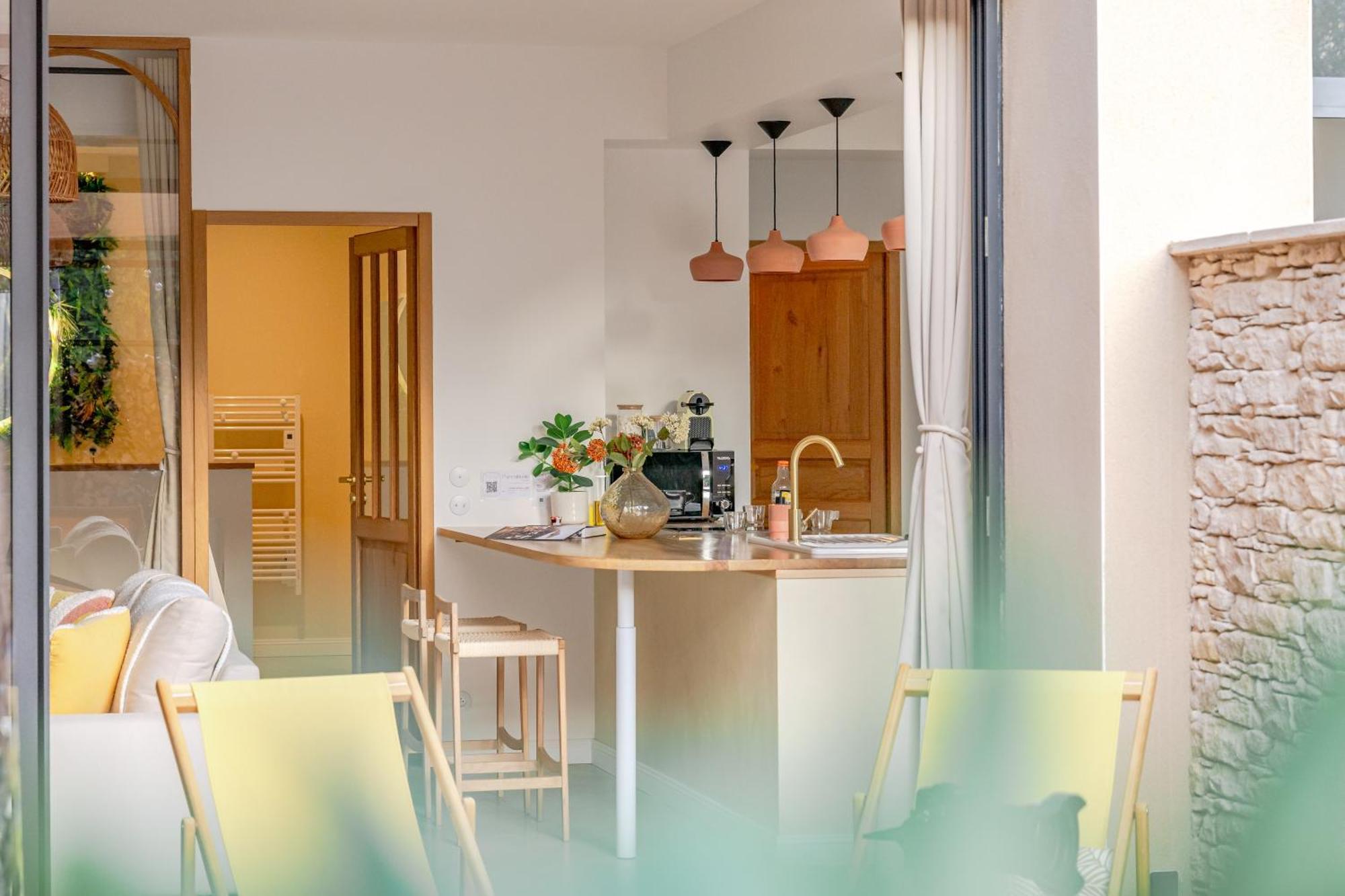 Hermes - Appartement Avec Jacuzzi Scandinave Nyons Exterior foto